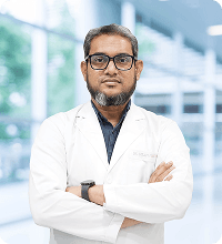 ওয়েবকোড টেকনোলজির সাথে কাজ করা মেডিকেল প্রফেশনাল